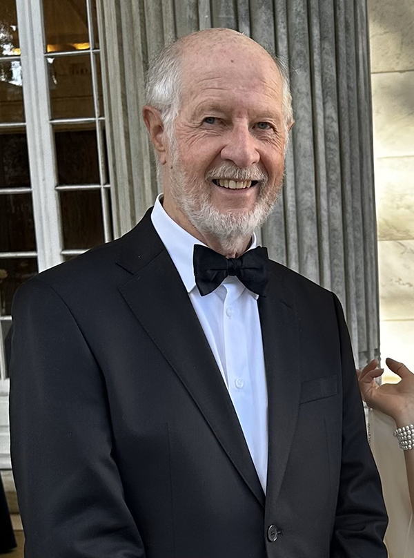 Robert E. Morris, recipient of 2025 UMB Honorary Doctor of Public Service