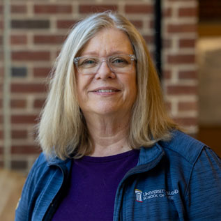 Phot of Cynthia Finfrock, RDH, MS