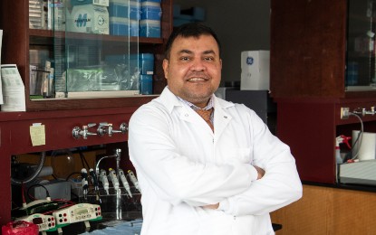 Som Chatterjee, PhD, UMSOD assistant professor, is among researchers describing a significant advancement in the battle against drug-resistant bacteria. 