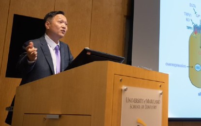 Man-Kyo Chung, DMD, PhD, professor, detailed his work studying treatments for oral and craniofacial pain and periodontitis during his UMB Researcher of the Year presentation Oct. 25.