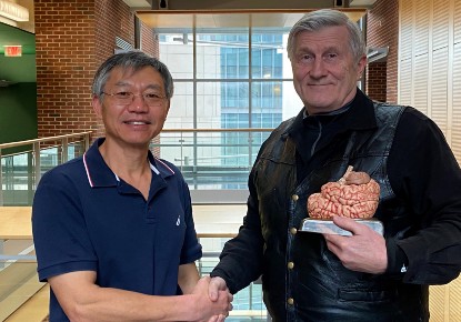 Hening Ren, PhD, and Norbert Myslinski, PhD, are the recipients of an NICDR grant in support of a new program aimed at developing future researchers and educators. 