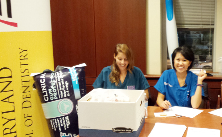 Dental students help at resource fair